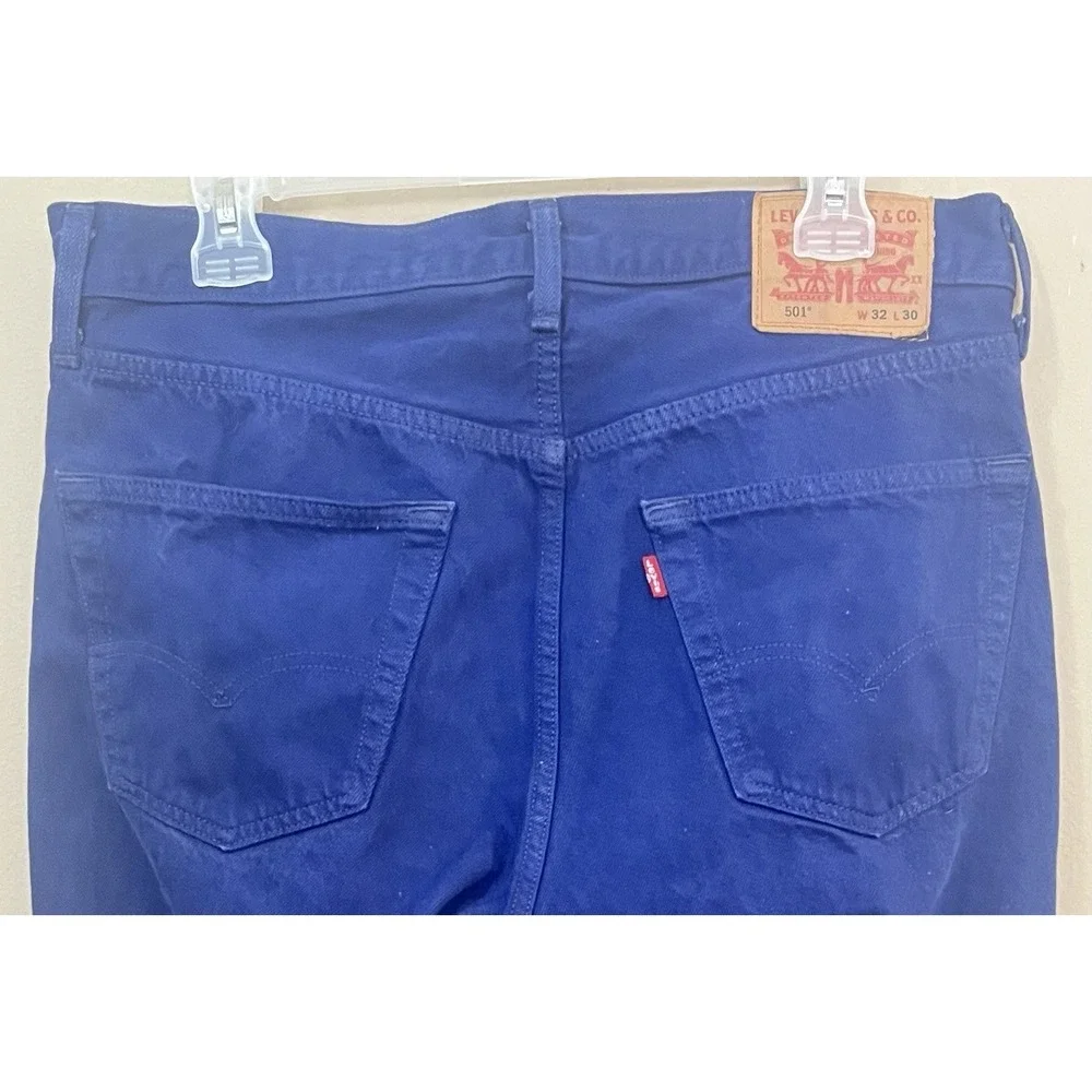 Levi's 501 Men's W32 L30 Indigo Button Fly Straight Leg Denim Jeans